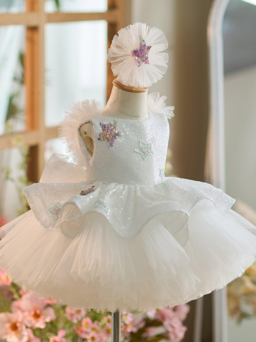 Vestido de tul blanco con lentejuelas hasta la rodilla para fiesta de primer cumpleaños 