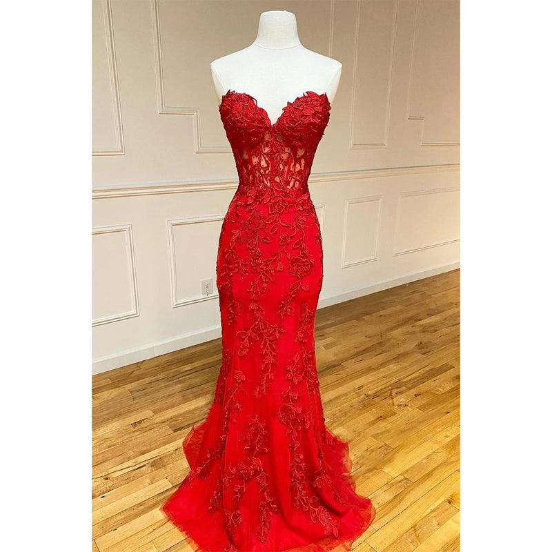 Vestido de fiesta de sirena con escote en V pronunciado y apliques de tul 