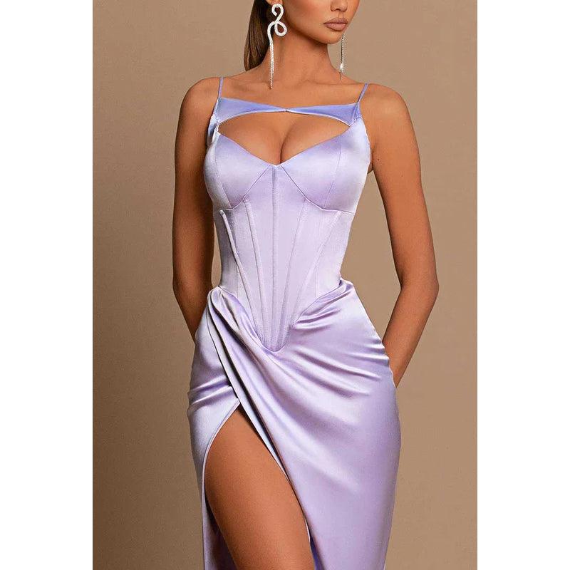 Langes Ball-/Abendkleid mit Spaghettiträgern und Schlitz