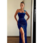 Vestido de fiesta largo de terciopelo azul con pliegues y un hombro al descubierto, vestidos de noche 