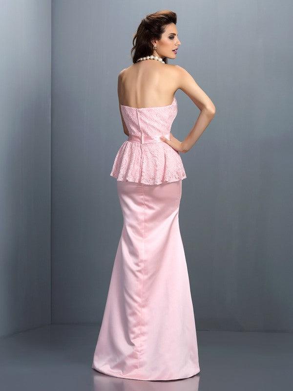 Vestidos de dama de honor largos de satén sin mangas con escote corazón de encaje y corte trompeta/sirena