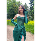 Vestido de noche largo de satén fruncido con cuentas y escote corazón sin tirantes para fiesta de graduación