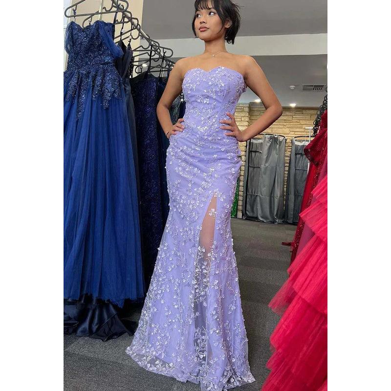 Vestido de fiesta largo con abertura, sin tirantes, con apliques y cuentas