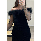 Schulterfreies, perlenbesetztes Samt-Etuikleid mit Federn, langes Ballkleid, Abendkleid 
