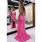 Glamoroso y dramático vestido de fiesta de noche con escote en V, corte trompeta/sirena y tirantes