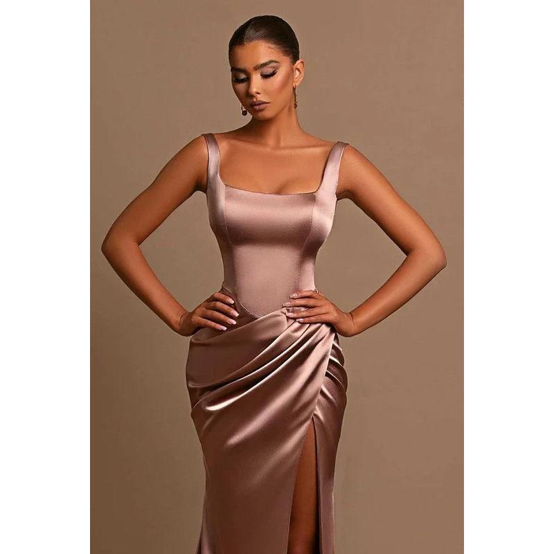 Vestido de noche largo de fiesta con escote cuadrado, abertura en el muslo y fruncido