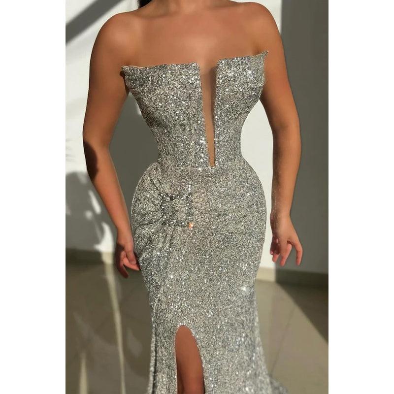 Vestido de fiesta de graduación con escote en V, sin mangas, lentejuelas y abertura en forma de trompeta