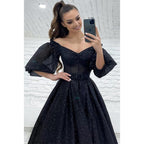 Einzigartiges schulterfreies, funkelndes Ballkleid mit halblangen Ärmeln 