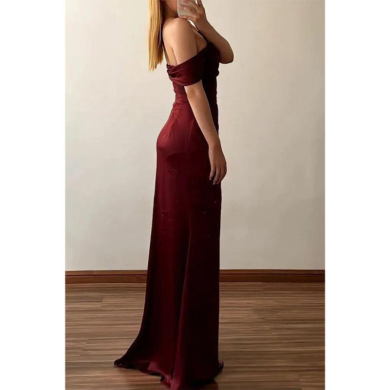Figurbetontes, schulterfreies, gerüschtes Party-/Ball-/Abendkleid mit Seitenschlitz 