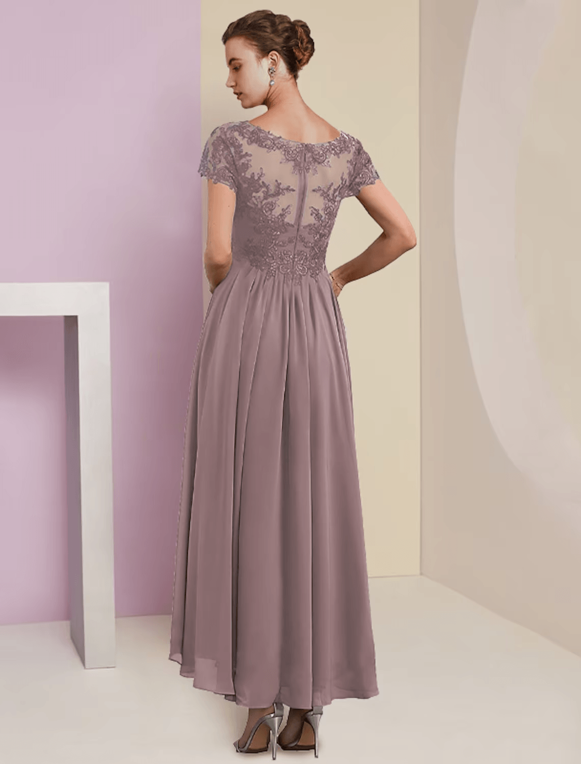 Vestido de madre de la novia de dos piezas, corte A, para invitada de boda formal, elegante, escote en V, largo hasta la rodilla, encaje, manga corta, cruzado, incluido, con pliegues y apliques