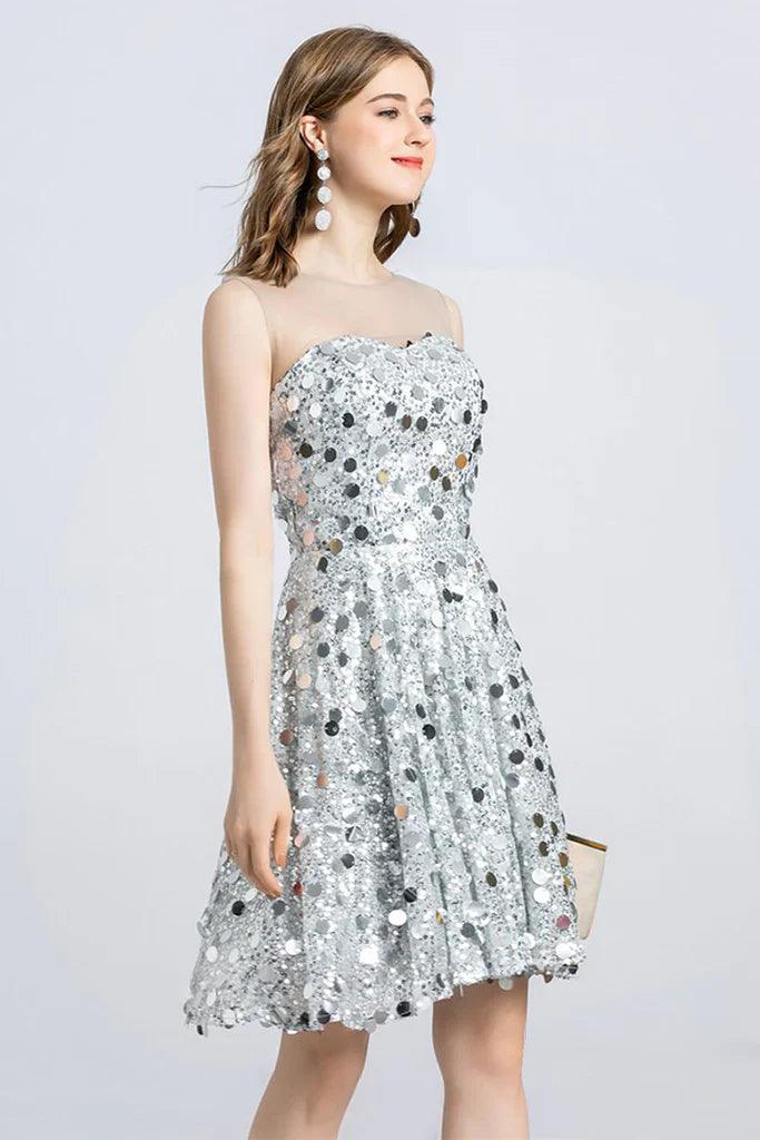 Ärmelloses Mini-Heimkehrkleid mit Juwelenspitze und Pailletten