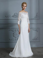 Vestidos de novia de gasa con corte trompeta/sirena, mangas 1/2, hombros descubiertos y cola larga