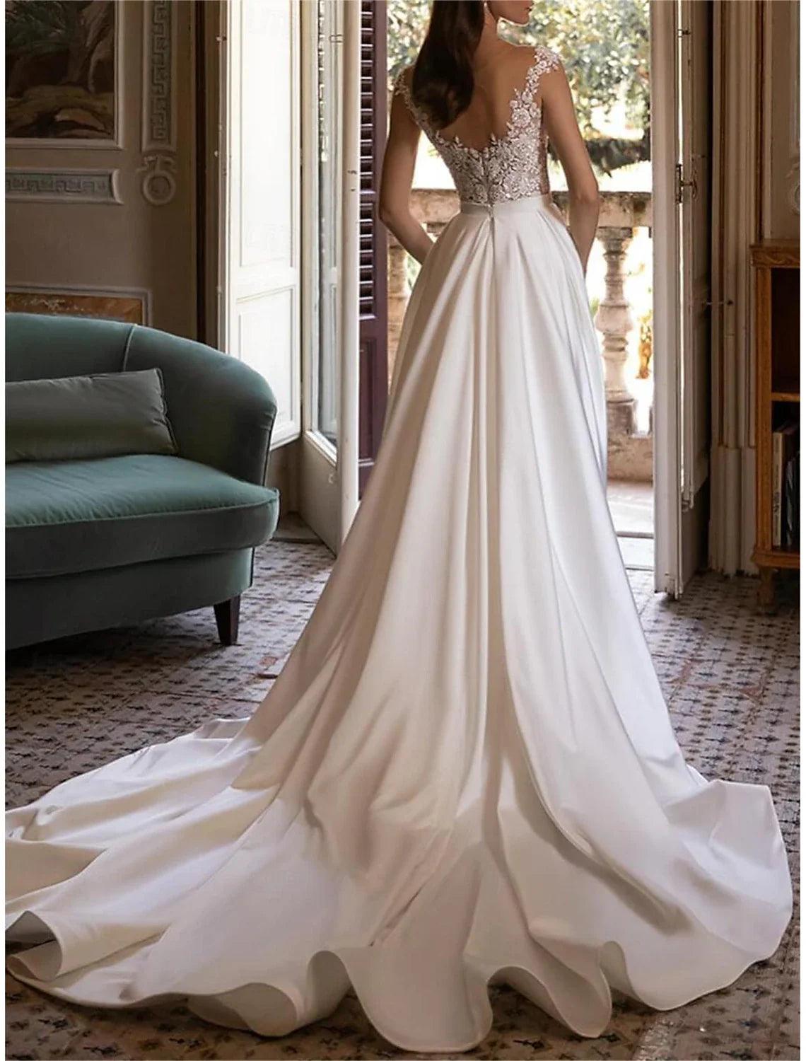 Vestidos de novia, vestido de fiesta, hombros descubiertos, escote en V, pliegues, sin mangas, cola capilla, vestidos de novia de satén