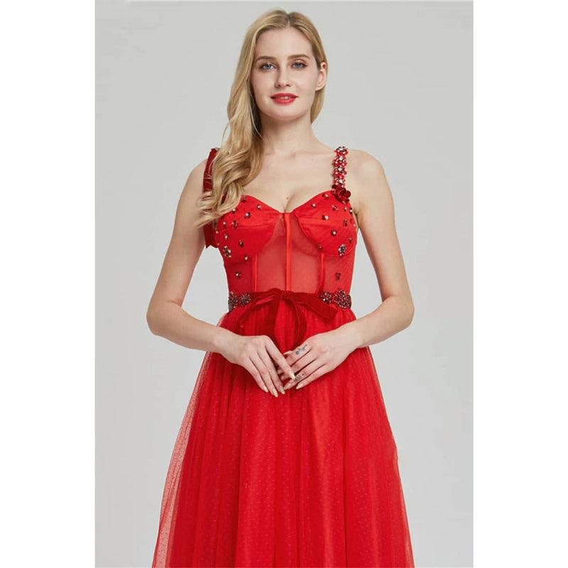 Vestido de fiesta largo de tul rojo con tirantes de cuentas, corte A y bolsillos 