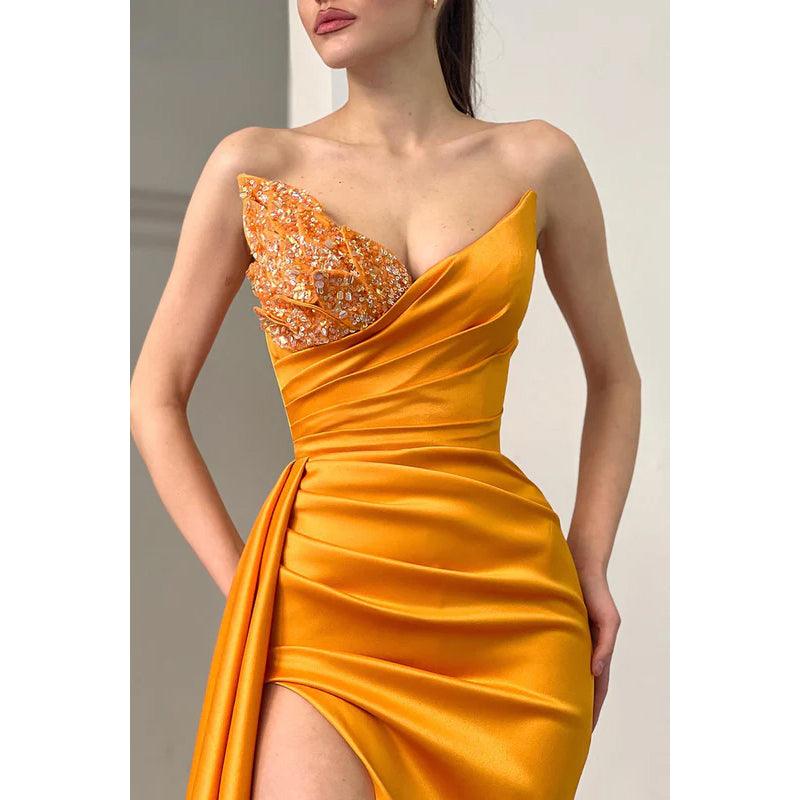 Etui-Linie/Säulenkleid mit Herzausschnitt und Falten aus Satin, ärmellos, für Abschlussball, Abendkleid