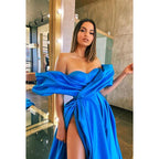 Vestido de fiesta largo de satén fruncido con escote en forma de A y abertura en los hombros