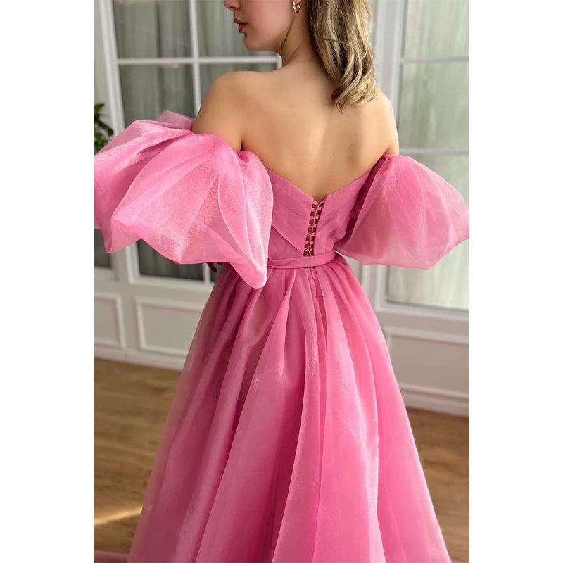 Vestido de noche de fiesta de graduación con escote en V, mangas abullonadas, corte A de tul y abertura lateral 