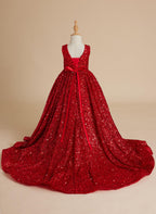 Deslumbrante vestido de princesa con lentejuelas rojas, escote en V y cola de corte para niñas 