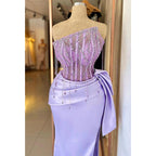 Vestido de fiesta largo con escote pronunciado, sin tirantes, con flecos y cuentas, color lila, con pliegues brillantes 