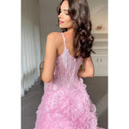 Glamouröses und dramatisches ärmelloses Abendkleid mit Spaghettiträgern, V-Ausschnitt und Schlitz, für Party und Ball