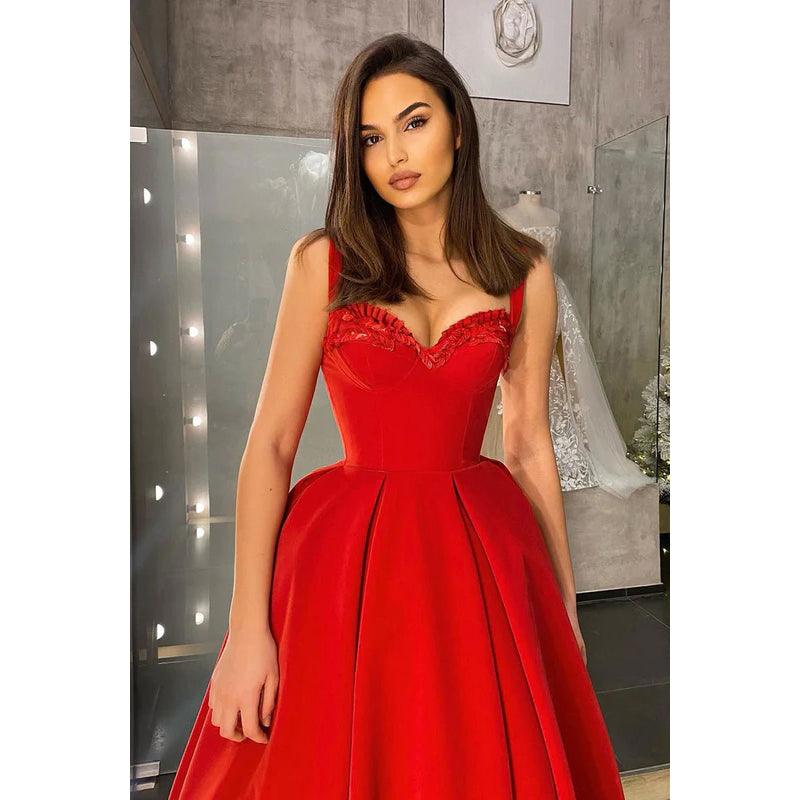 Vestido de noche de graduación midi de satén con volantes y escote en forma de A