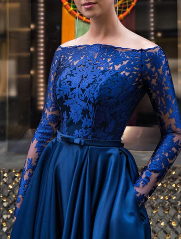 Elegantes Kleid für Hochzeitsgäste im Herbst, bodenlang, langärmlig, schulterfrei, Gürtel/Schärpe, Satin mit Applikationen, Abendkleid