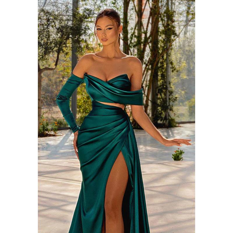 Etui-Linie/Säulenkleid, trägerlos, gerüscht, mit Schlitz, langen Ärmeln, formelles Abendkleid