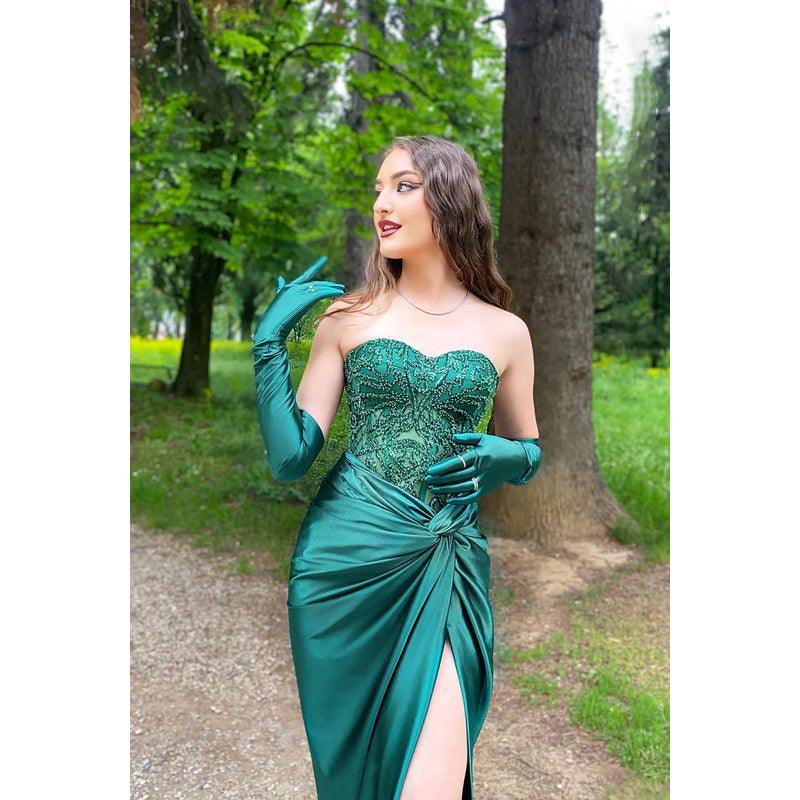Sweetheart Strapless Beaded Ruched Satin Sheath Long Prom Evening Dress