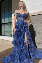 Vestido de fiesta princesa línea A con hombros descubiertos y corsé con encaje