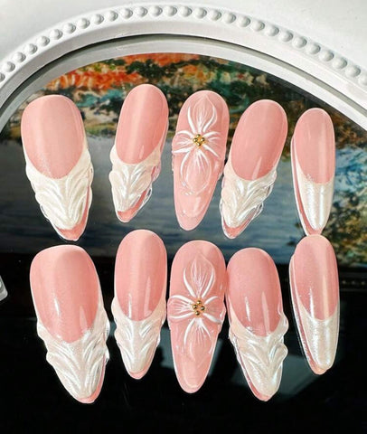 Ivory Elegance Handmade gel false nails press on nails