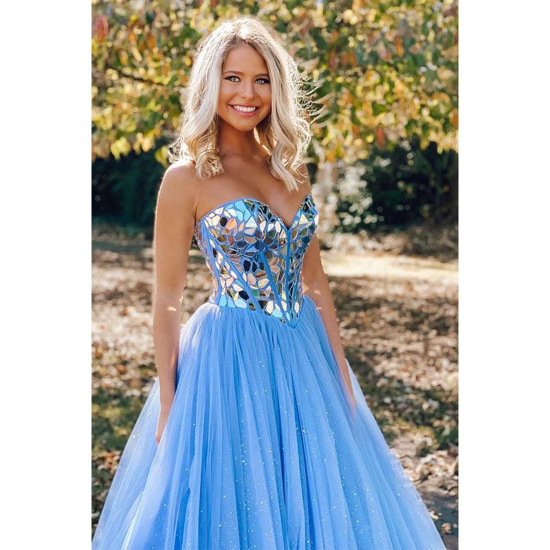 Vestido de fiesta de graduación de corte A con cuentas de tul azul cielo 