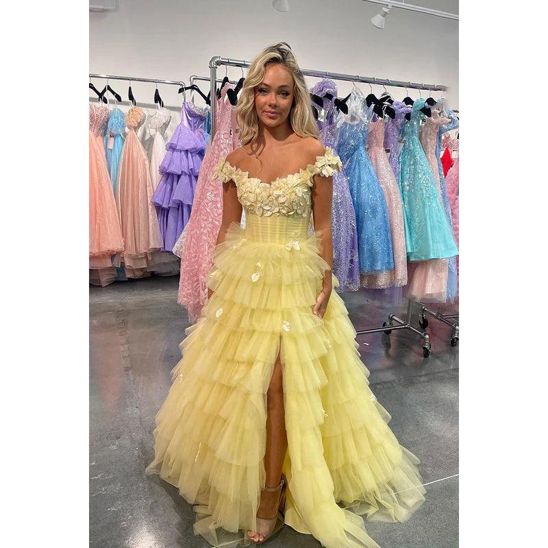 Glamouröses und dramatisches schulterfreies ärmelloses A-Linien-Tüll-Abendkleid für formelle Partys