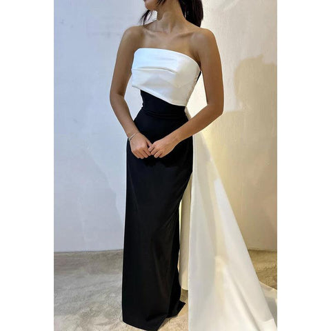 Sheath/Column Chic & Modern Off-Shoulder Sleeveless Formal Prom Dress