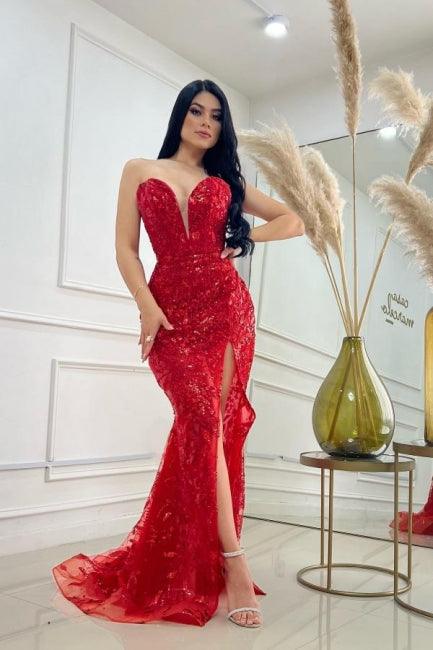 Vestido de fiesta burdeos de corte A con escote en forma de corazón, largo hasta el suelo, de tul con abertura frontal, sin mangas y con cuentas
