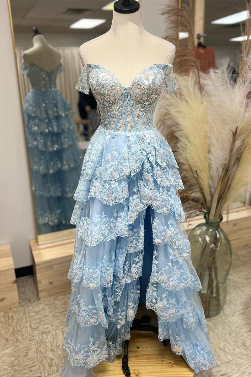 Vestido de fiesta de corte A con encaje, escote corazón, capas, largo con abertura