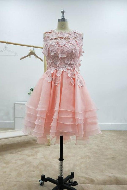 Vestidos de fiesta rosas con escote barco y encaje en forma de A y apliques