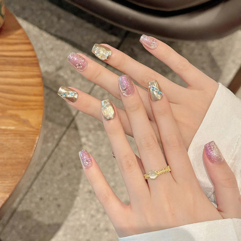 New Design WOMAN Press on Nails Handmade Nail Tips with Box GLUE Artificial Fingernail Customized Artificial Customize Nails