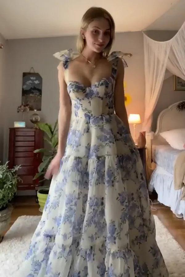 Wunderschönes, ärmelloses, langes A-Linien-Abendkleid mit Spaghettiträgern