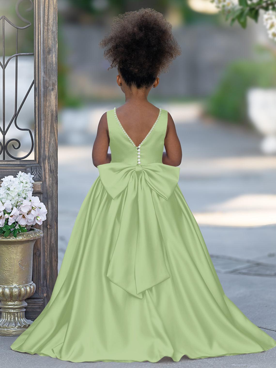 Vestido rosa sin mangas de satén con escote de cuentas y detalle de lazo 