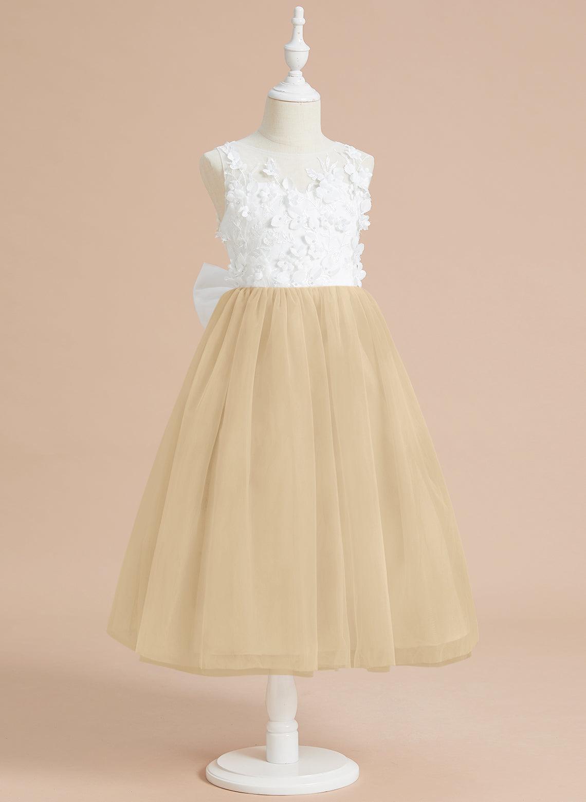 Vestido largo hasta la rodilla con encaje floral y lazo grande 