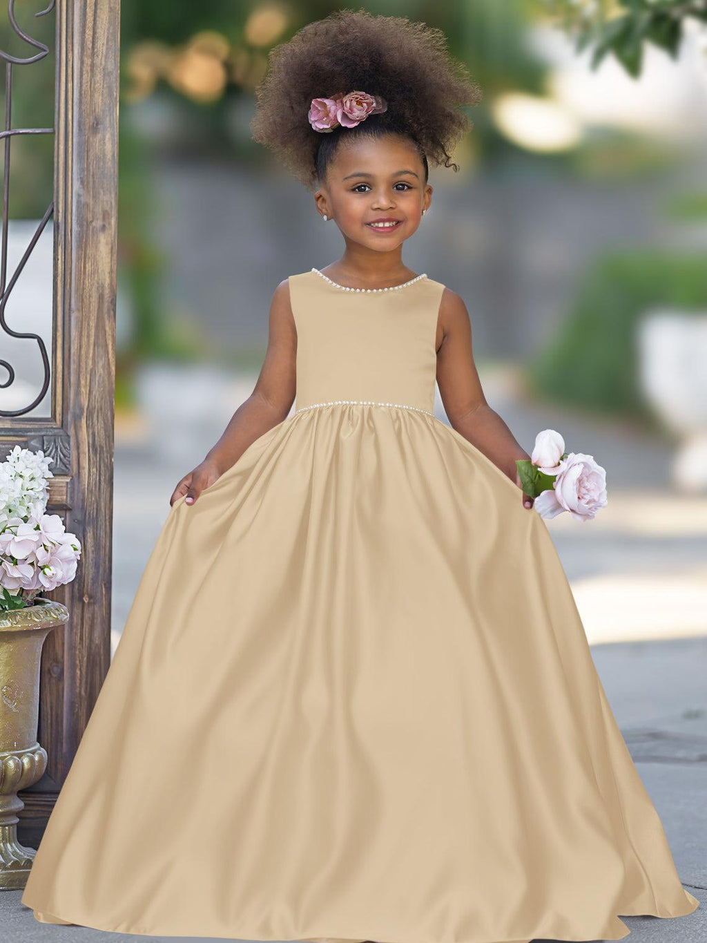 Sleeveless Satin Beaded Neckline and Bow Detail Dress