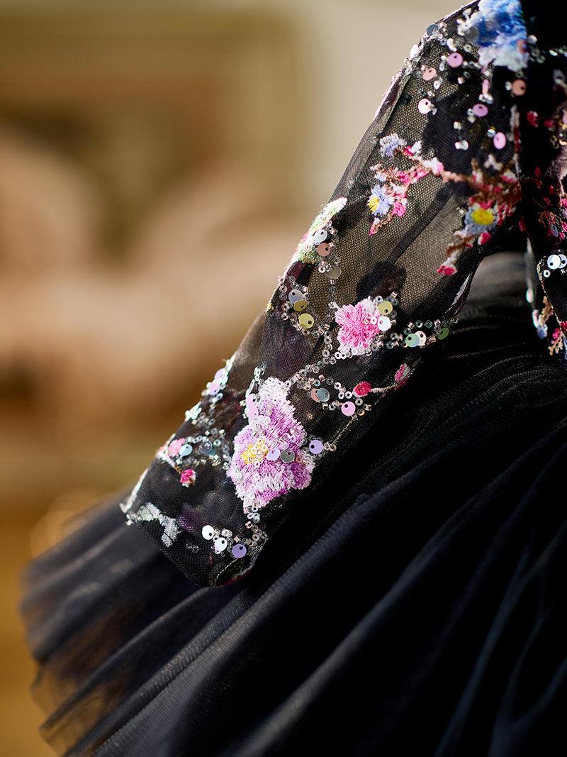 Vestido para bebé niña con mangas largas, volantes y lentejuelas color lila hasta la rodilla 
