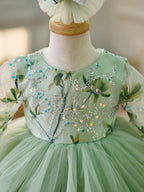 Vestido verde salvia de manga larga hasta la rodilla para niña 