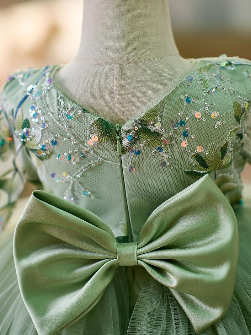 Vestido verde salvia de manga larga hasta la rodilla para niña 
