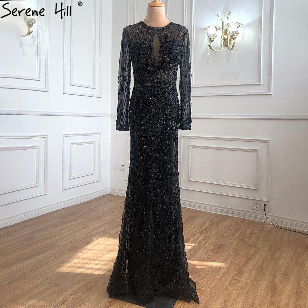 Vestido de noche de lujo gris de manga larga estilo Dubái, escote redondo, corte sirena con diamantes, talla grande 2024, Serene Hill LA70116 