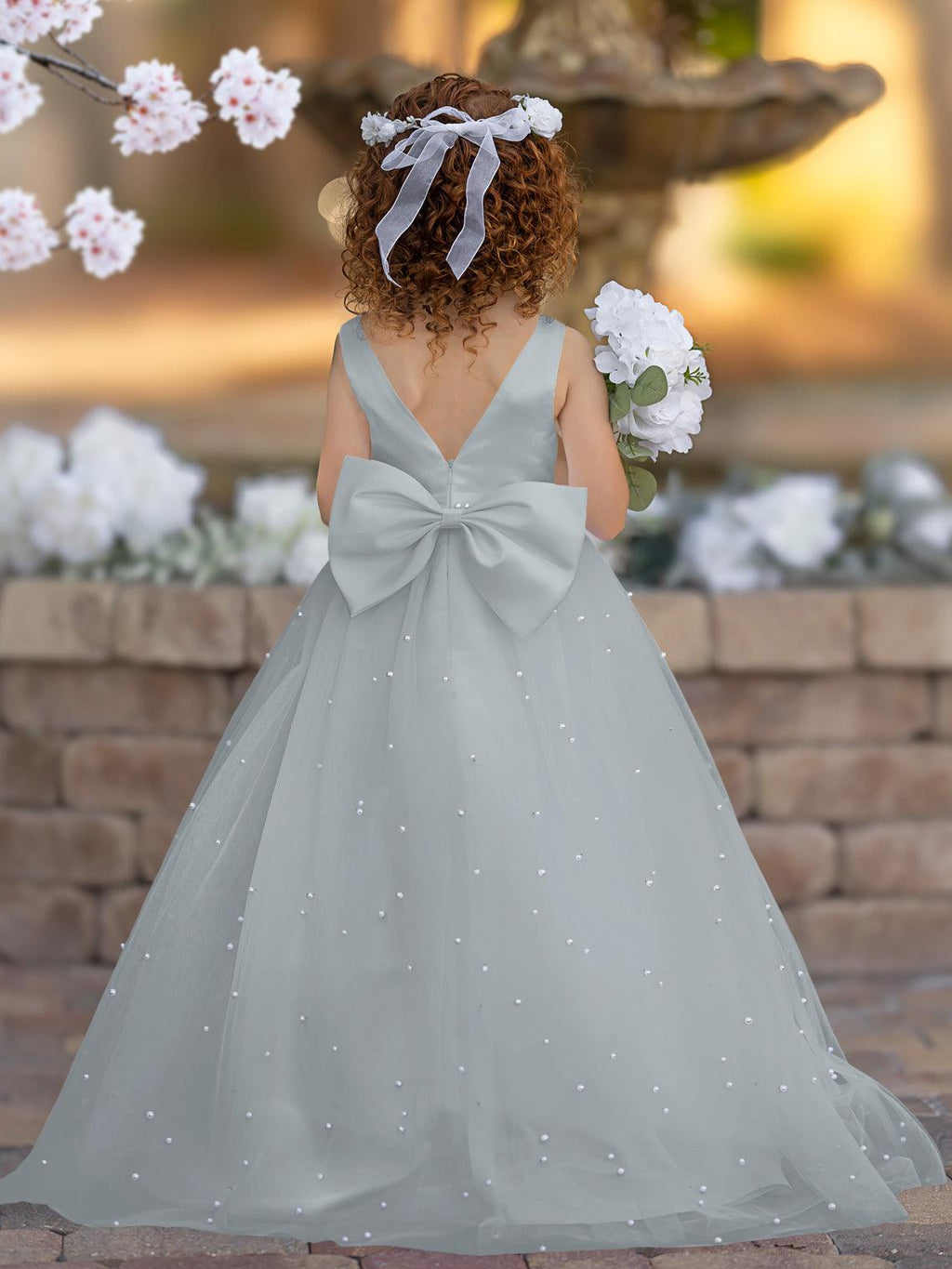 Elegante vestido de princesa de satén y tul para niña de las flores 