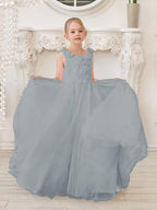 Elegantes weißes Tüllkleid für Blumenmädchen mit Schleppe 