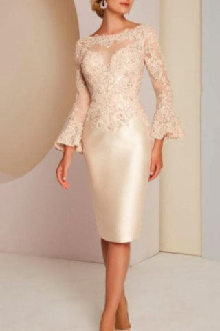 Robe de mère de la mariée élégante en satin et dentelle courte à manches longues