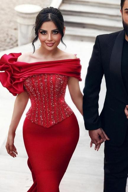 Wunderschönes langes rotes Meerjungfrau-Abendkleid mit schulterfreiem, mit Pailletten und Perlen verziertem Spitzendekolleté