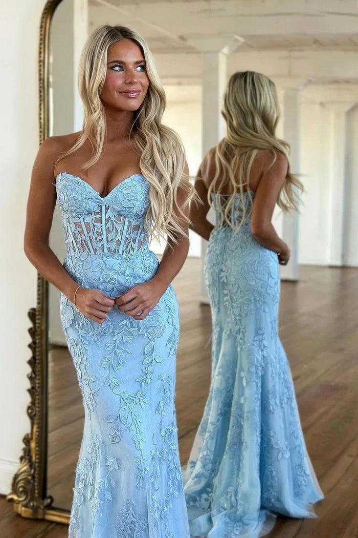 Vestidos de fiesta hermosos de encaje con escote corazón sin mangas con apliques de sirena